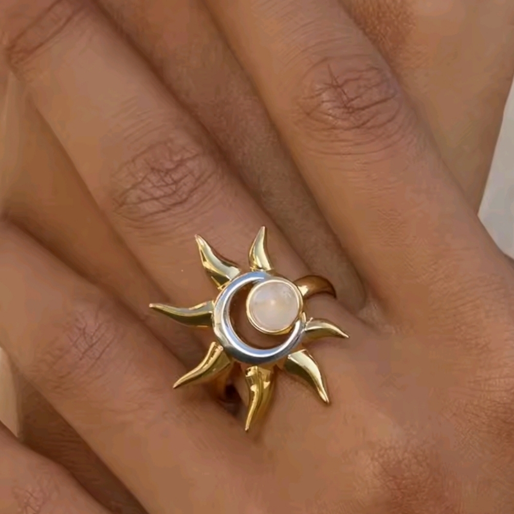 Moonstone Sun Ring Adjustable 18k Gold Plated Stainless Steel | NWOT